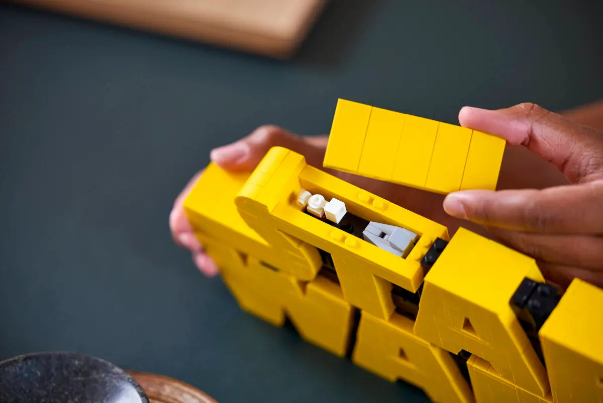 LEGO 75407 Star Wars Brick-Built Star Wars™ Logo | 700 PCS