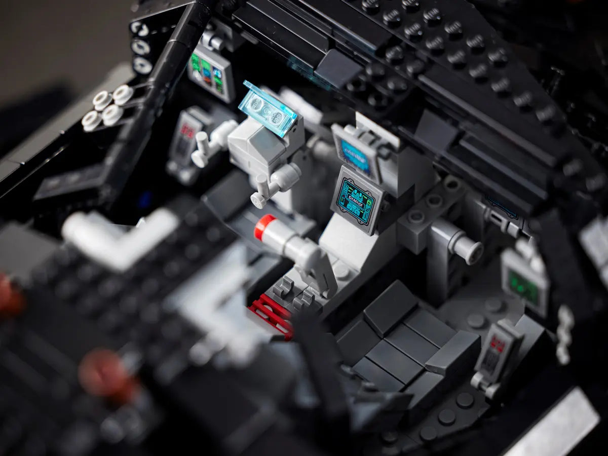 Lego 76240 DC Comics Batmobile Tumbler | 2049 PCS | Retired