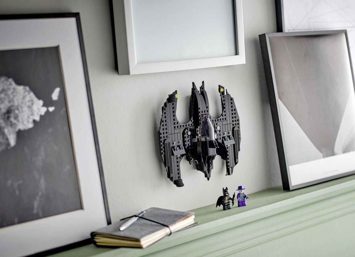 LEGO 76265 Batman Batwing: Batman™ vs. The Joker™ | 357 PCS