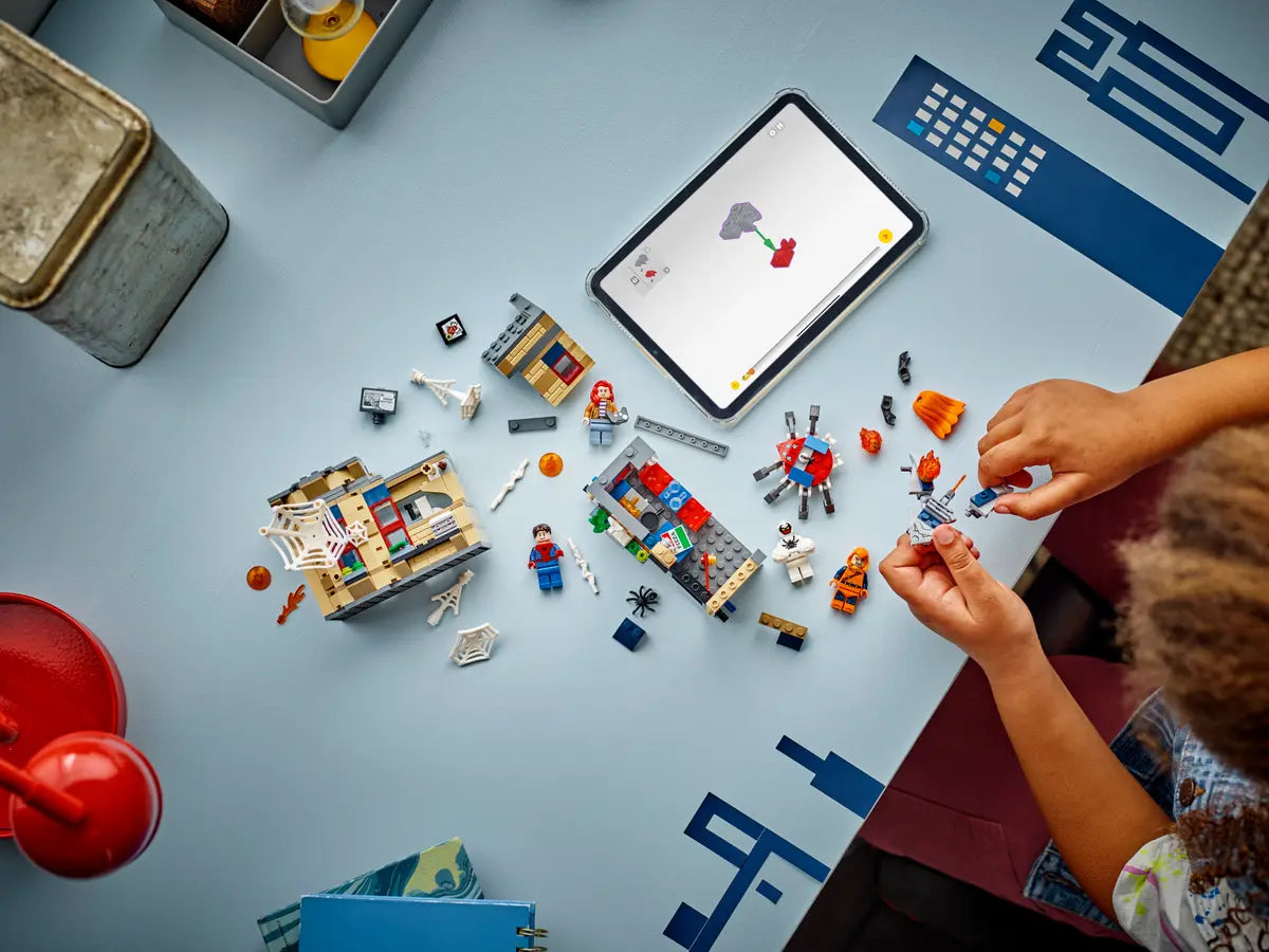 LEGO 76317 Marvel Peter Parker’s Apartment | 394 PCS