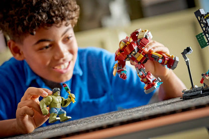 LEGO 76343 Marvel Epic Battle: Hulkbuster vs. The Hulk | 413 PCS