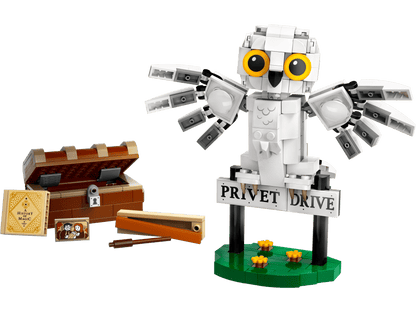 LEGO 76425 Harry Potter Hedwig™ at 4 Privet Drive | 337 PCS