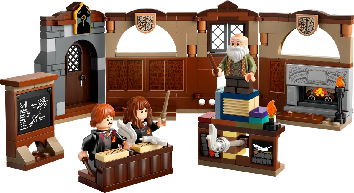 LEGO 76442 Hogwarts™ Castle: Charms Class | 204 PCS