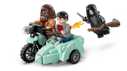 LEGO 76459 Harry Potter Hagrid™ & Harry's Privet Drive Escape | 124 PCS
