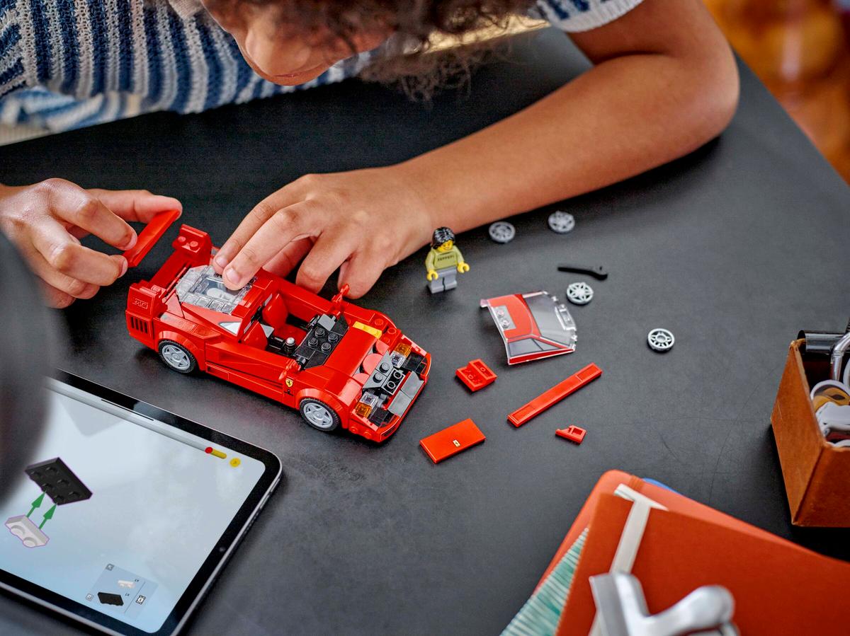 LEGO 76934 Speed Champions Ferrari F40 Supercar | 318 PCS