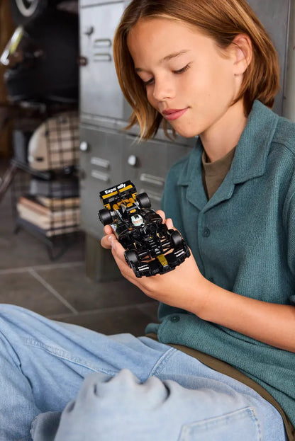 LEGO 77252 Speed Champions APXGP Team Race Car from F1® The Movie | 268 PCS