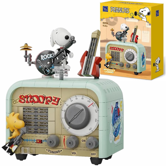 Pantasy 86916 Snoopy Radio Building Toy Set | 305 PCS