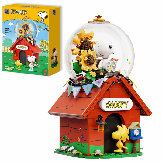 Pantasy 86918 Snoopy Red House Building Toy Set | 243 PCS