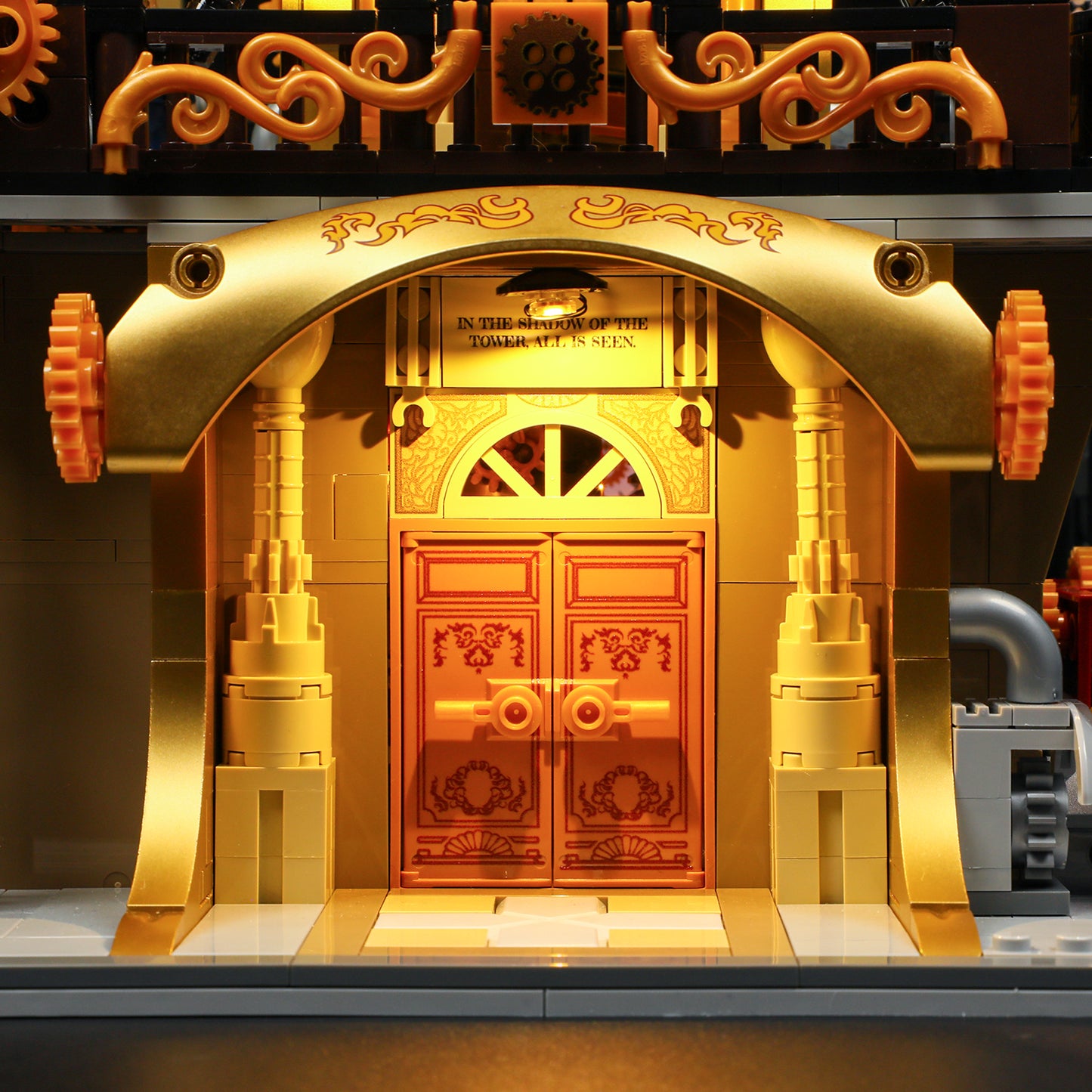 Lumibricks F9070 Steampunk Watch Tower Building Toy Set | 2744 PCS