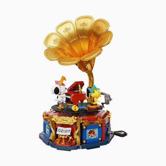 Pantasy 86911 Snoopy Phonograph Building Toy Set | 800 PCS