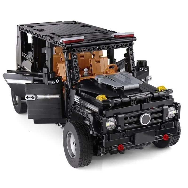 Mould King 13068 4x4 G65 Wagon Car Building Toy Set | 1722 PCS
