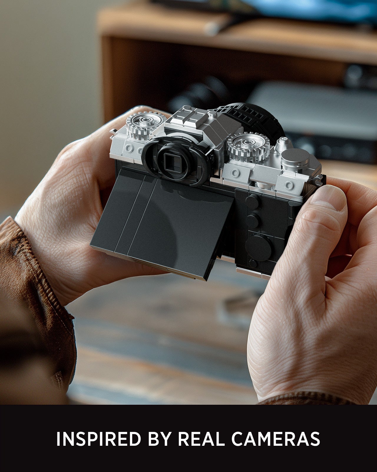 Nifeliz NF10277A Cameras Building Set | 816 PCS