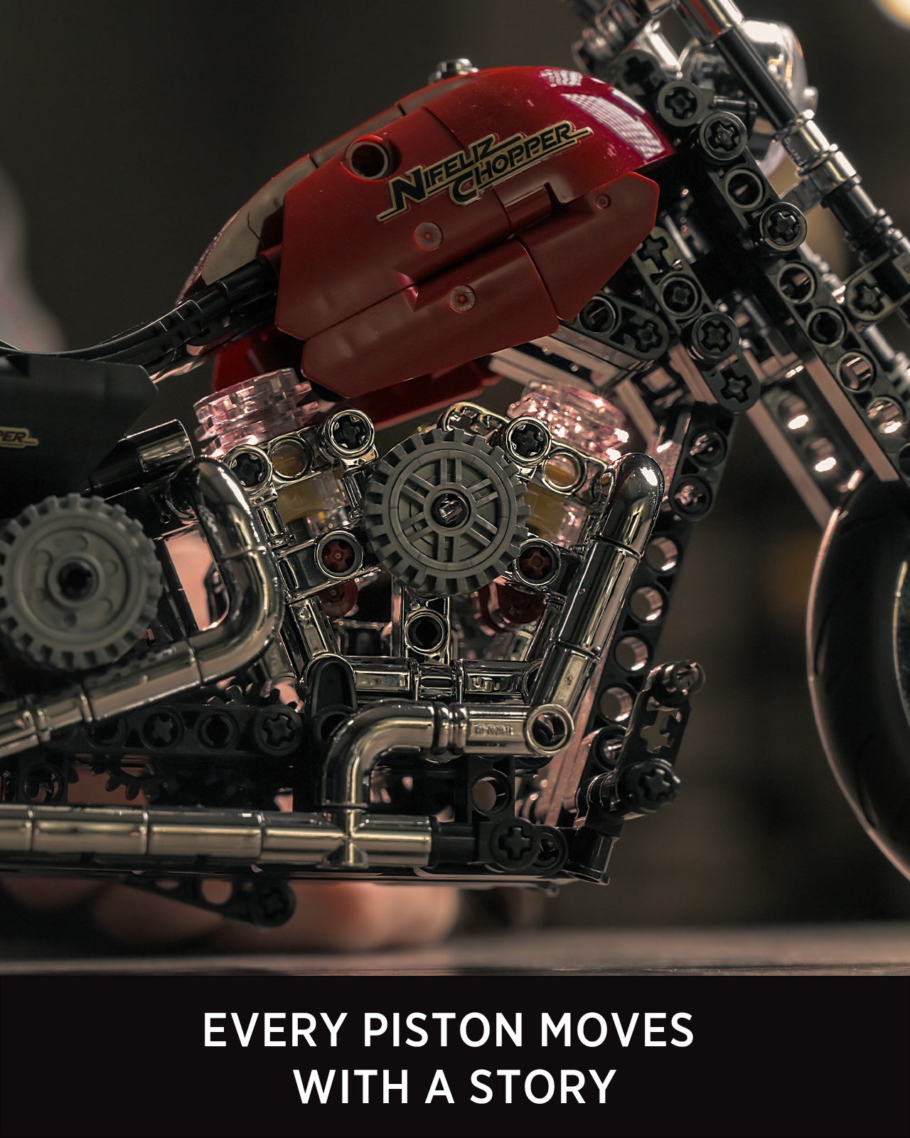 Nifeliz NF10308 Chopper Motorcycle Building Set | 572 PCS