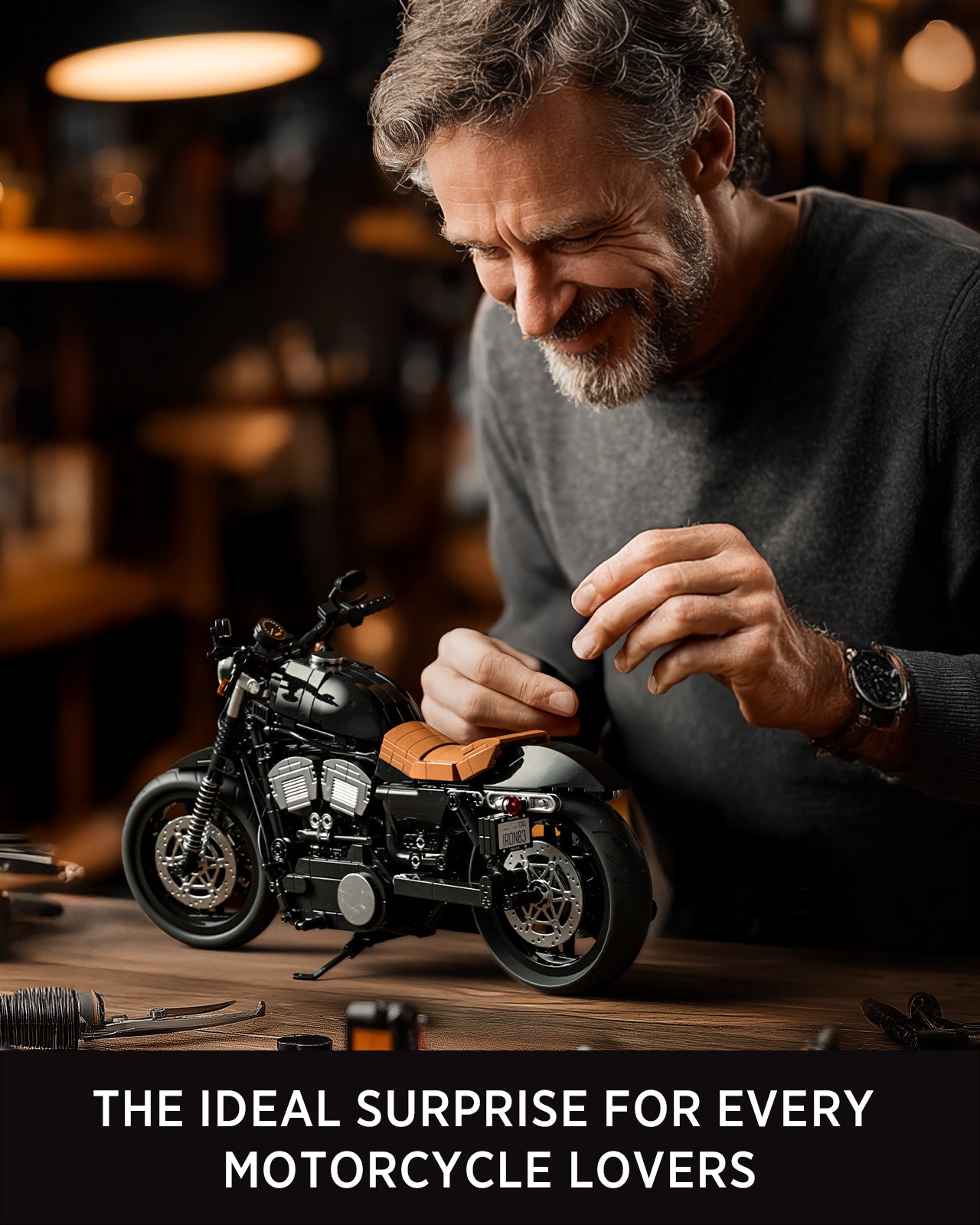 Nifeliz NF10342 Iron 83 Motorcycle Model Building Set | 827 PCS