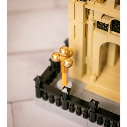 Pantasy 85008 Steampunk Clock Tower Park Building Toy Set |2460 PCS