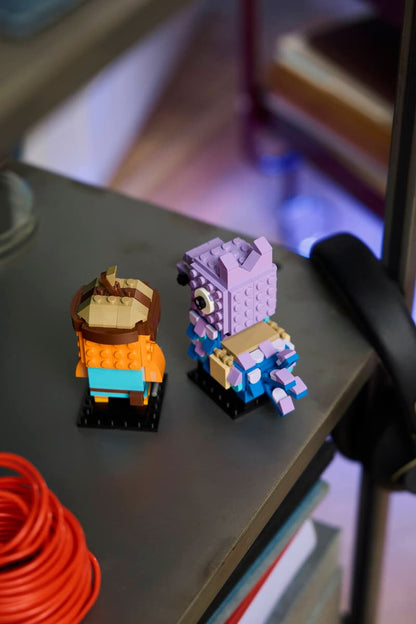 LEGO 40881 Fortnite Supply Llama & Fishstick Figures | 300 PCS