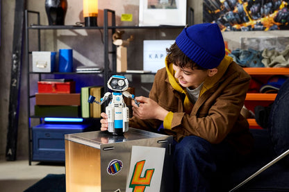 LEGO 76339 Marvel The Fantastic Four H.E.R.B.I.E. | 747 PCS