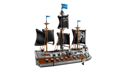 LEGO 75646 One Piece Garp's Marine Battleship | 1705 PCS