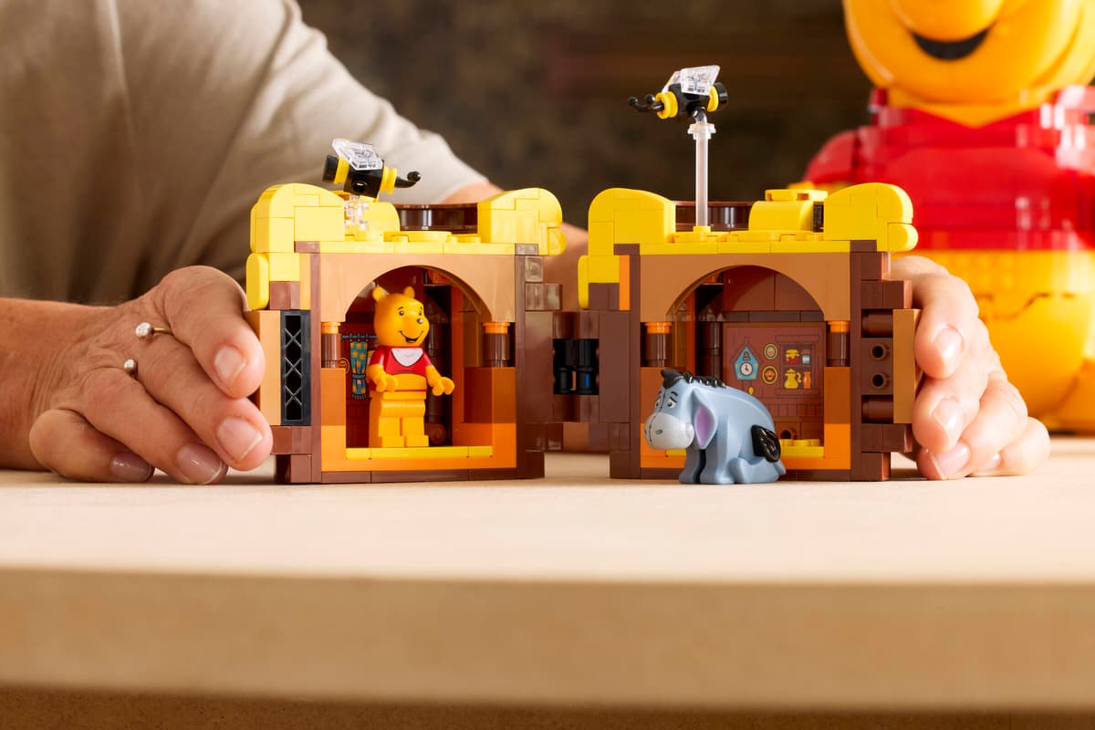 LEGO 43300 Disney Winnie the Pooh | 1399 PCS