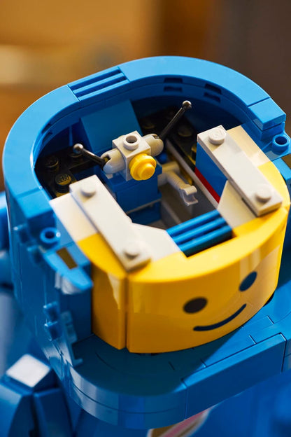 LEGO 40921 Up-Scaled Blue Astronaut Minifigure | 793 PCS