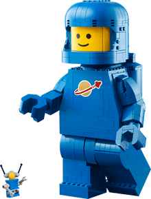 LEGO 40921 Up-Scaled Blue Astronaut Minifigure | 793 PCS