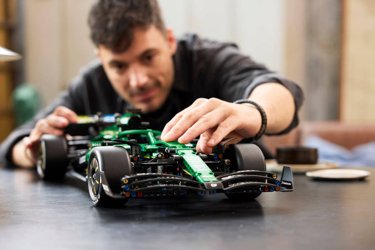 LEGO 42240 Technic Aston Martin Aramco AMR25 F1® Car | 1547 PCS
