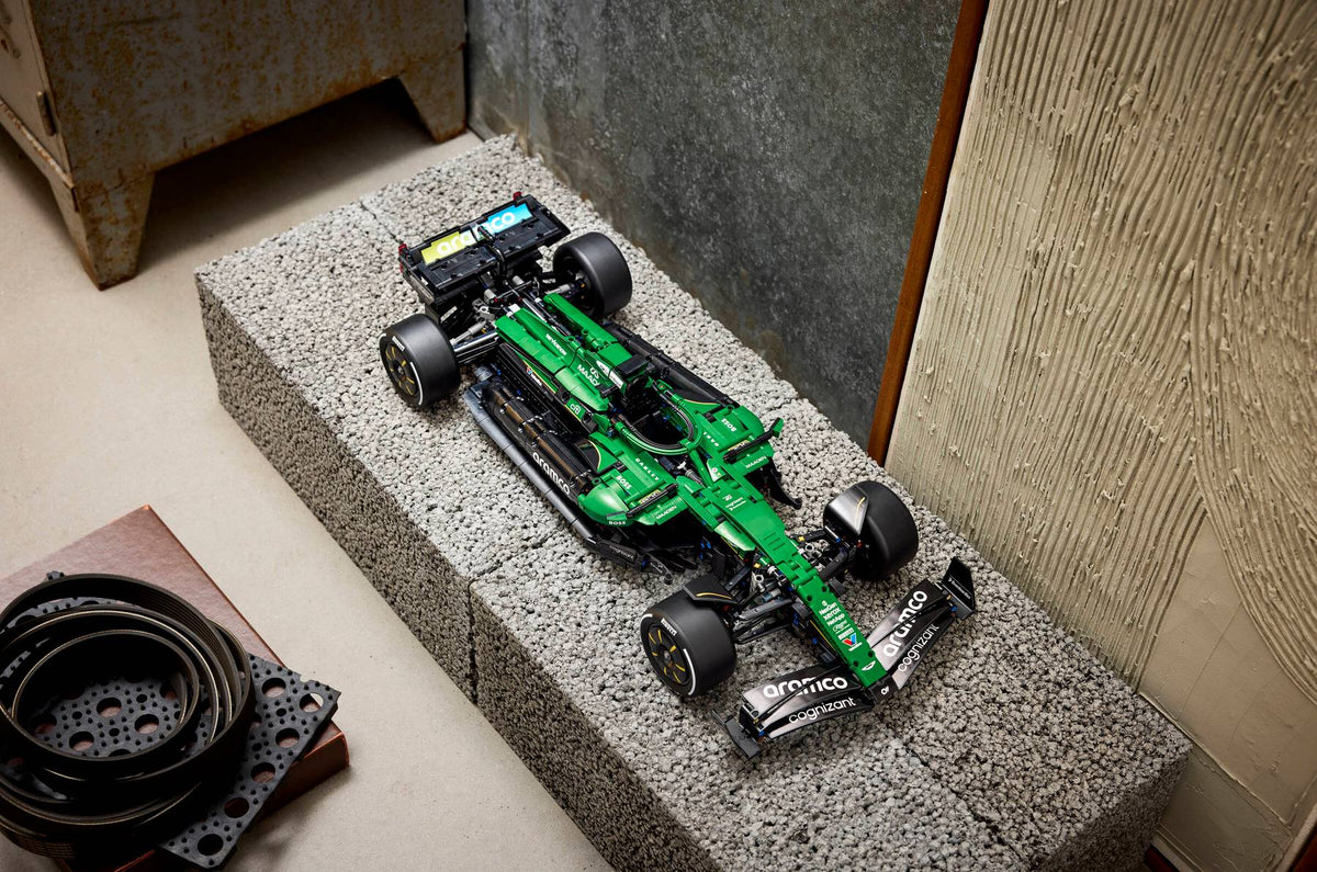 LEGO 42240 Technic Aston Martin Aramco AMR25 F1® Car | 1547 PCS