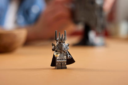 LEGO 11373 Icons The Lord of the Rings: Sauron's Helmet | 538 PCS