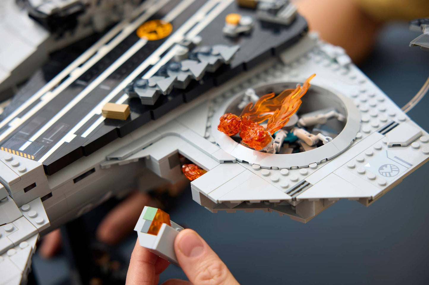 LEGO 76354 Marvel S.H.I.E.L.D. Helicarrier | 3057 PCS