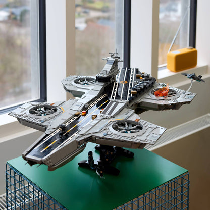 LEGO 76354 Marvel S.H.I.E.L.D. Helicarrier | 3057 PCS