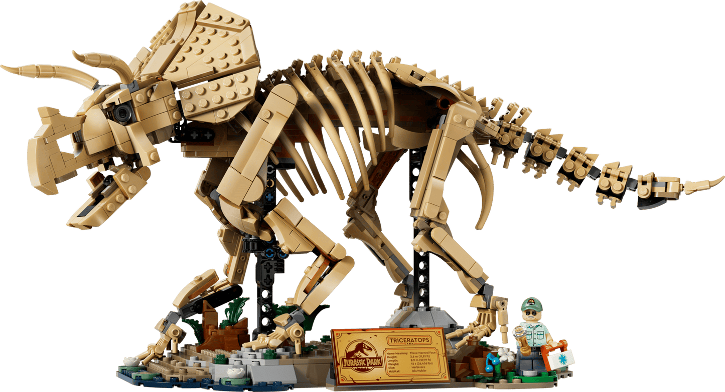 LEGO 77985 Jurassic World Dinosaur Fossils: Triceratops | 1154 PCS