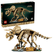 LEGO 77985 Jurassic World Dinosaur Fossils: Triceratops | 1154 PCS