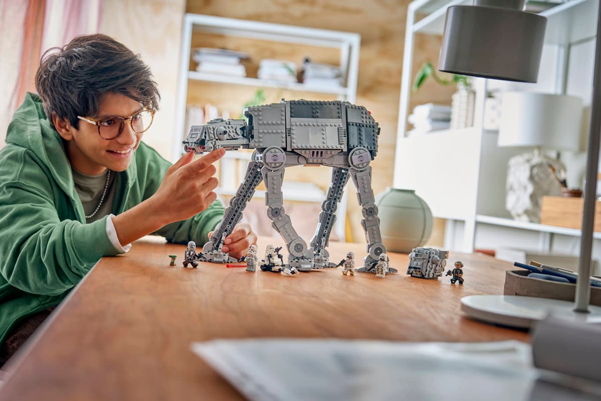 LEGO 75454 Star Wars Imperial Remnant AT-AT™ with INT-4 | 1453 PCS