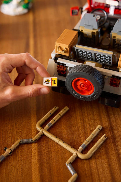 LEGO 77984 Jurassic World Jurassic Park Jeep® Wrangler | 1924 PCS