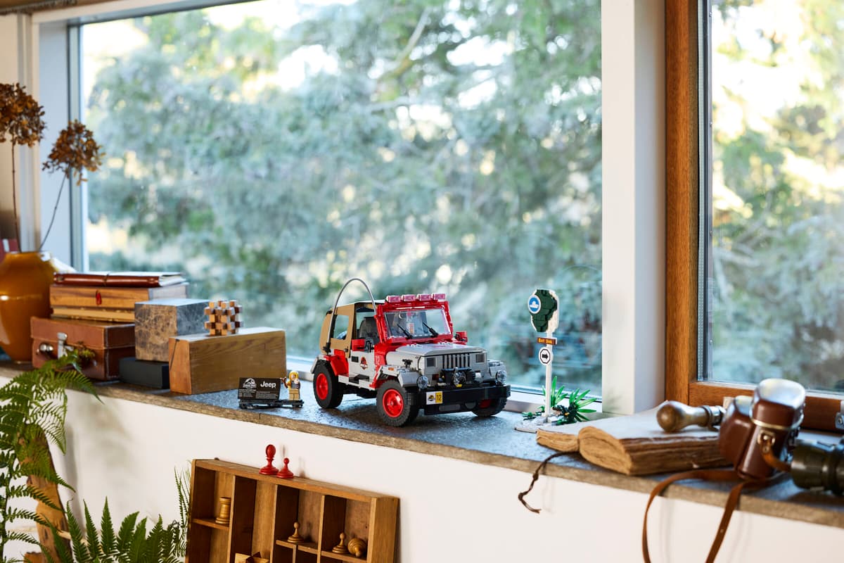 LEGO 77984 Jurassic World Jurassic Park Jeep® Wrangler | 1924 PCS