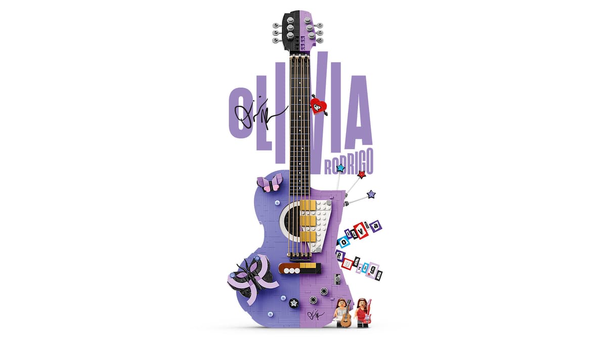 LEGO 43031 Editions Olivia Rodrigo's Dual Guitar | 1228 PCS