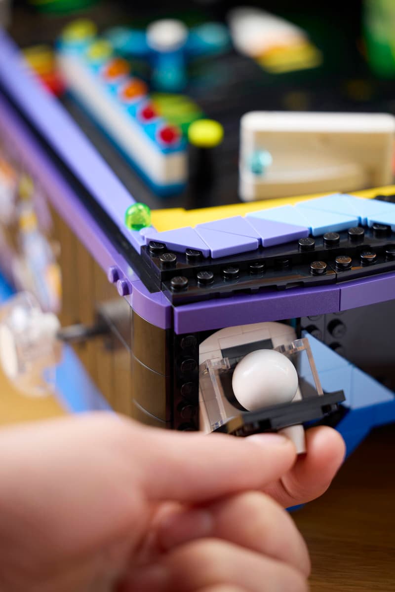 LEGO Icons Arcade Pinball Machine | 2274 PCS