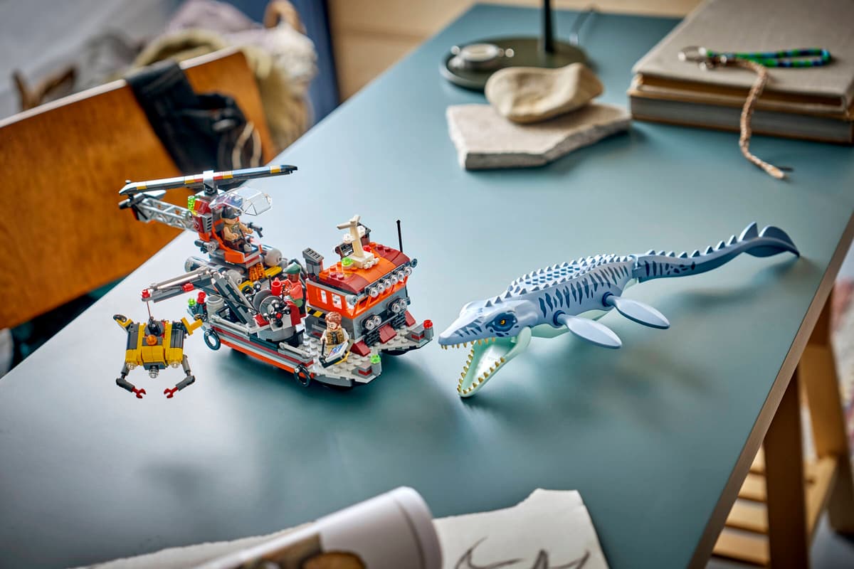 LEGO 77983 Jurassic World Mosasaurus Dinosaur Boat Attack | 703 PCS