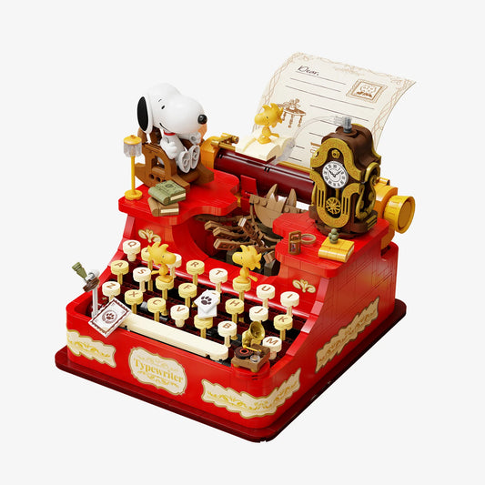 Pantasy 86917 Snoopy Typewriter Building Toy Set | 1500 PCS
